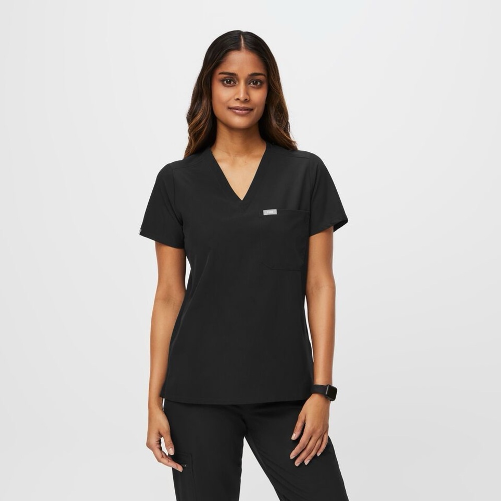 Black FREEx Scrub Set